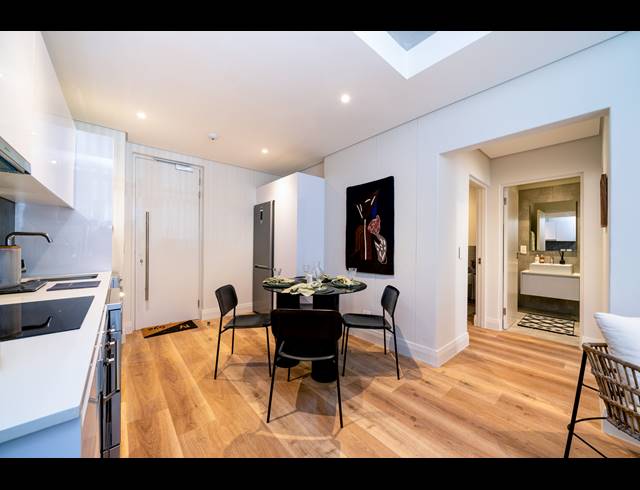 2 BEDROOM APARTMENT FOR SALE IN VREDEHOEK